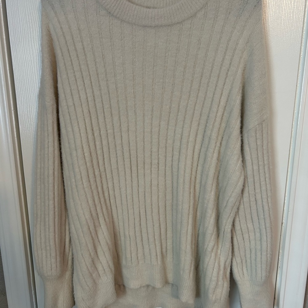 Aerie Cream Ribbed Crew Neck Sweater